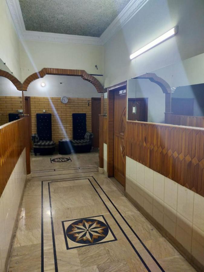 Karachi Motel Eksteriør bilde